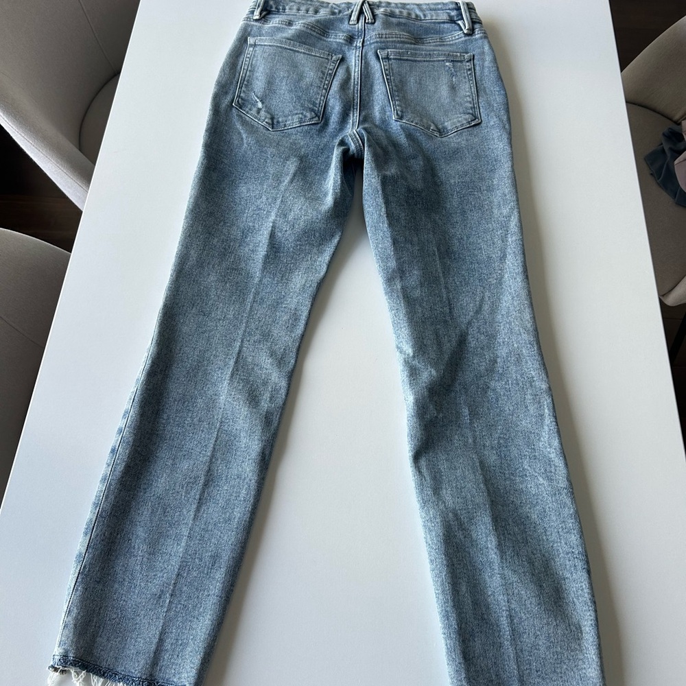 Good American Light Blue Straight Leg Jeans - Picture 3 of 4